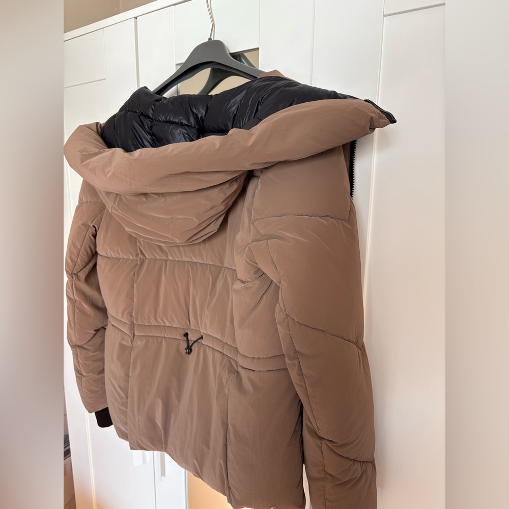 Michael Kors Women’s Brown Puffer Jacket- Small - Picture 6 of 7